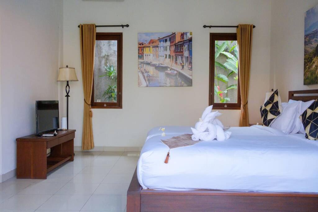 Villa Akmali Berawa - 3 Bedrooms ชังกู ภายนอก รูปภาพ