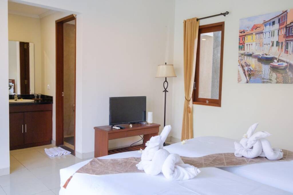 Villa Akmali Berawa - 3 Bedrooms ชังกู ภายนอก รูปภาพ