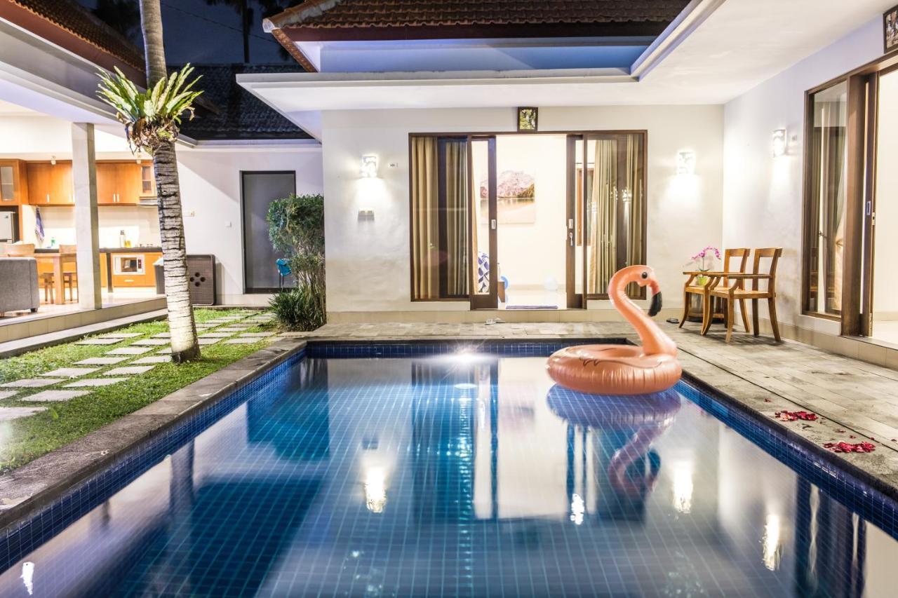 Villa Akmali Berawa - 3 Bedrooms ชังกู ภายนอก รูปภาพ