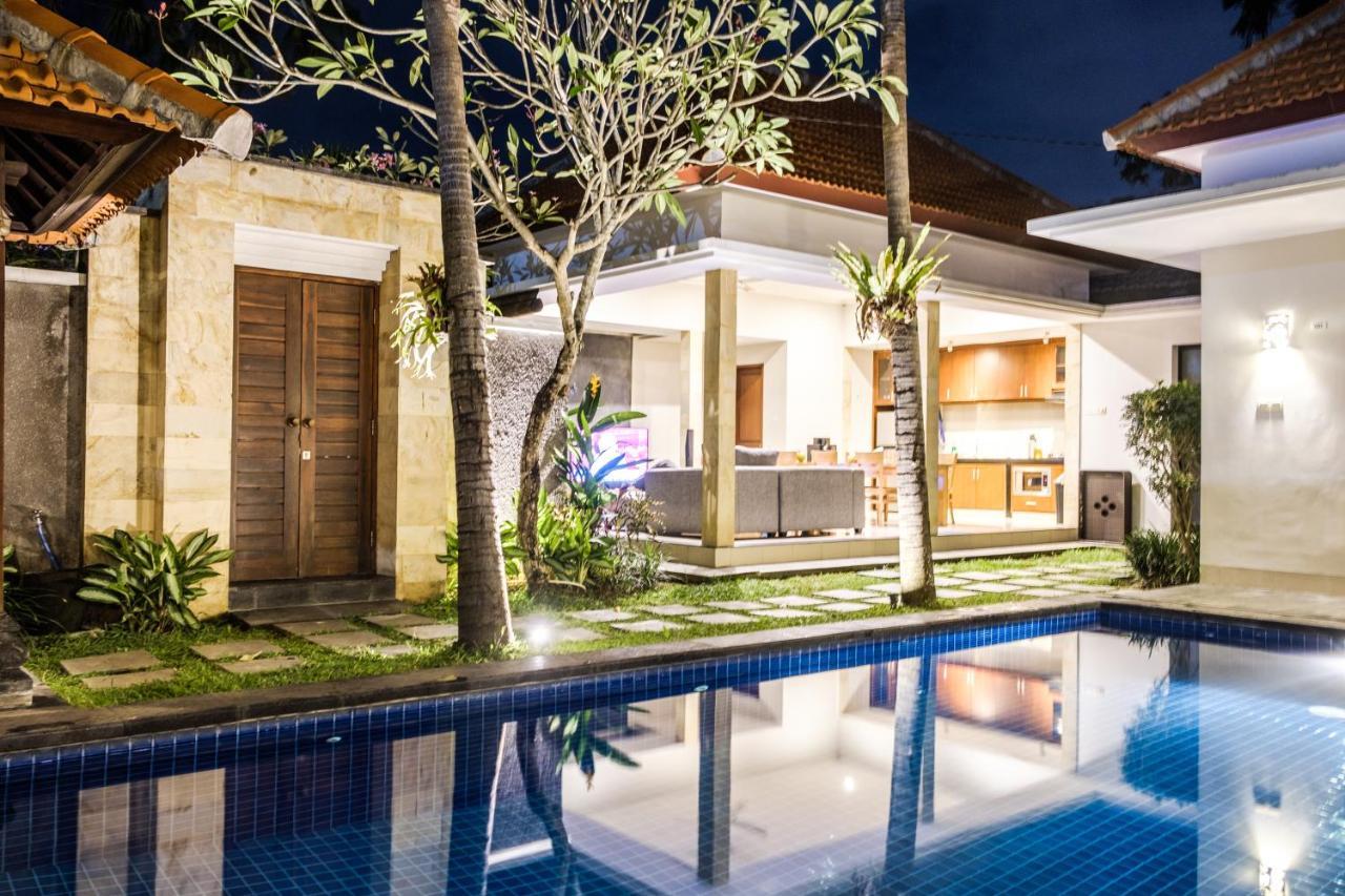 Villa Akmali Berawa - 3 Bedrooms ชังกู ภายนอก รูปภาพ